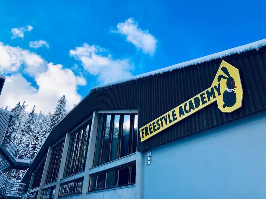 Modern Laax Apt, Swimming Pools, Wellness & Tennis Eksteriør bilde