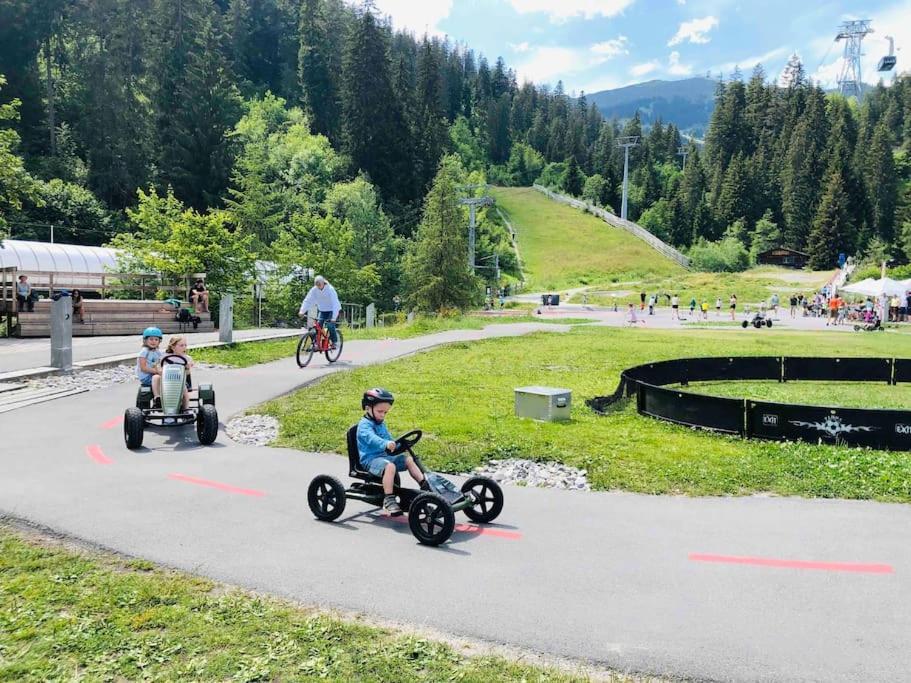 Modern Laax Apt, Swimming Pools, Wellness & Tennis Eksteriør bilde